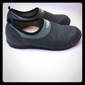 Muck Boot Waterproof Shoes Size 9/9.5